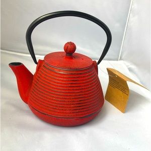 Red Teapot - cast iron